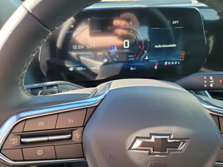 2026 Chevrolet Equinox AWD LT | Photo 14 of 17