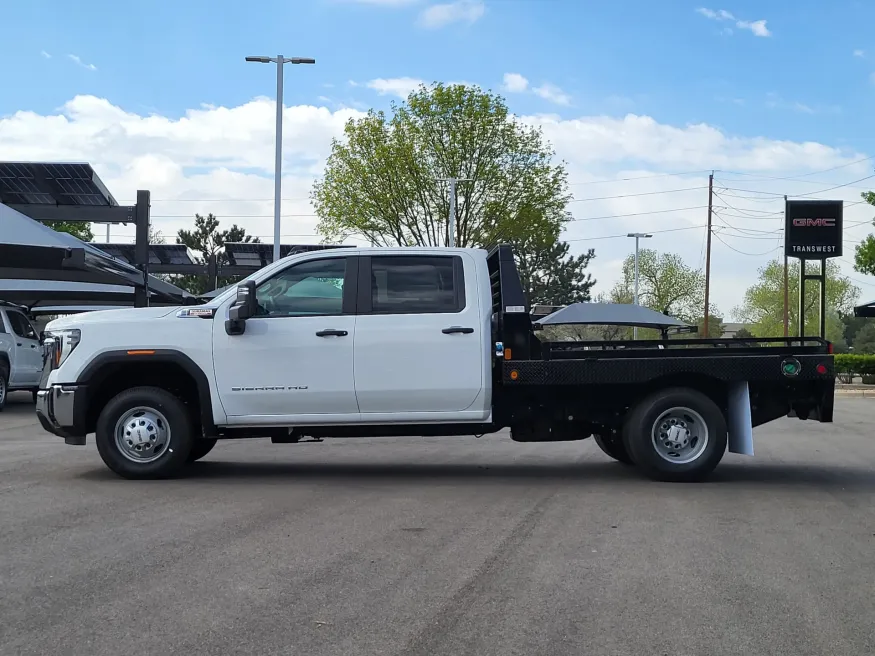 2026 GMC Sierra 3500HD CC Pro | Photo 3 of 20