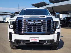 2025 GMC Sierra 3500HD Denali Ultimate | Thumbnail Photo 4 of 32
