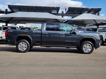2023 GMC Sierra 2500HD Denali