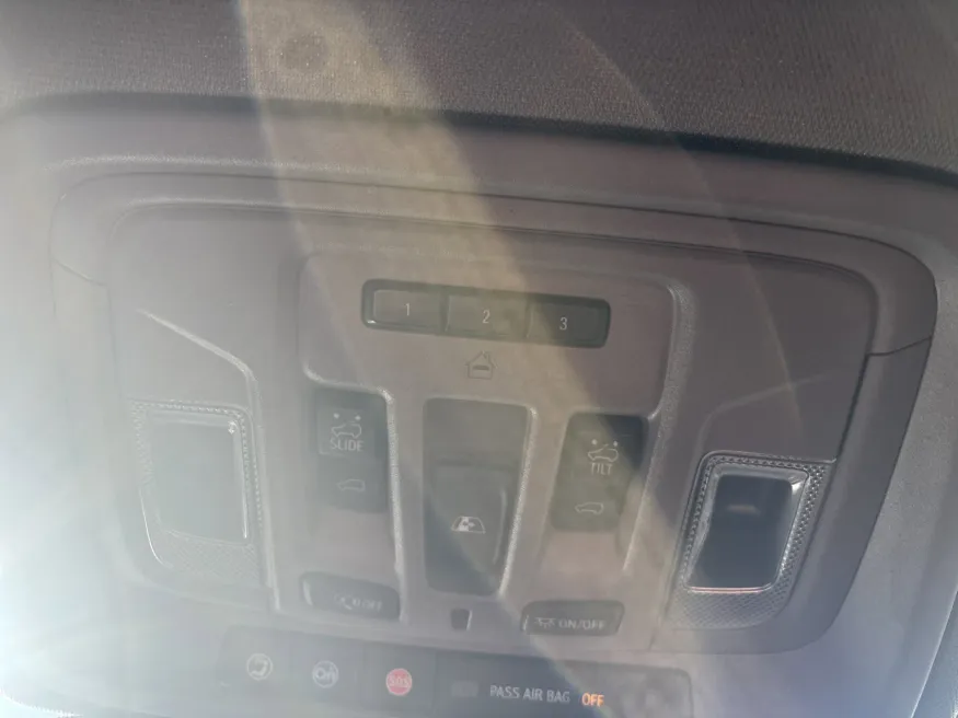 2023 GMC Sierra 1500 Denali | Photo 20 of 22