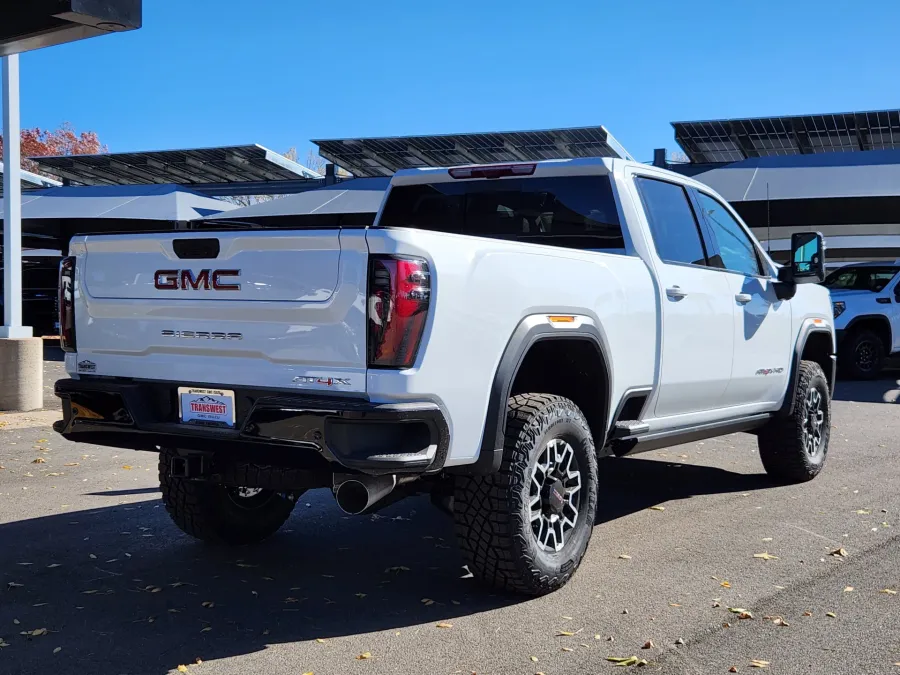 2026 GMC Sierra 2500HD AT4X | Photo 2 of 30
