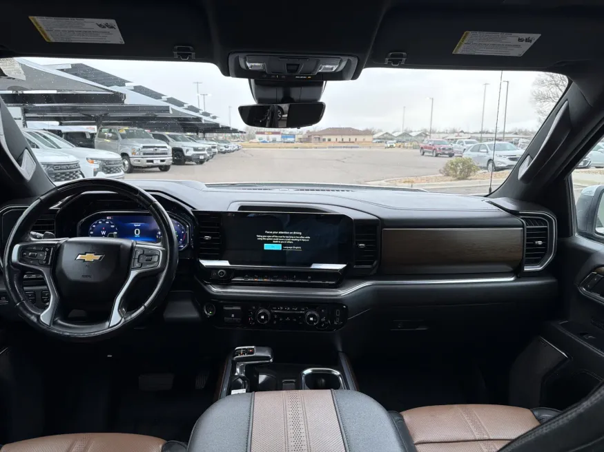 2024 Chevrolet Silverado 1500 High Country | Photo 10 of 19