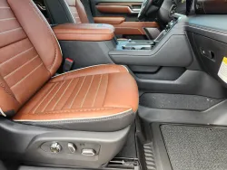 2025 GMC Sierra 2500HD Denali Ultimate | Thumbnail Photo 17 of 31