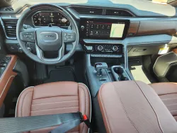 2026 GMC Sierra 1500 Denali Ultimate | Thumbnail Photo 11 of 29