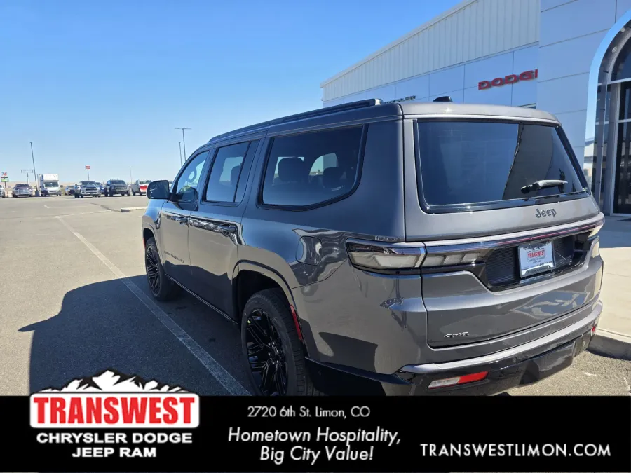 2026 Jeep Grand Wagoneer Limited Reserve | Photo 7 of 29