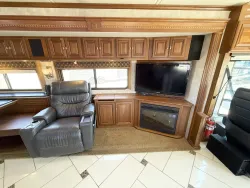 2012 Itasca Ellipse 42QD | Thumbnail Photo 7 of 32