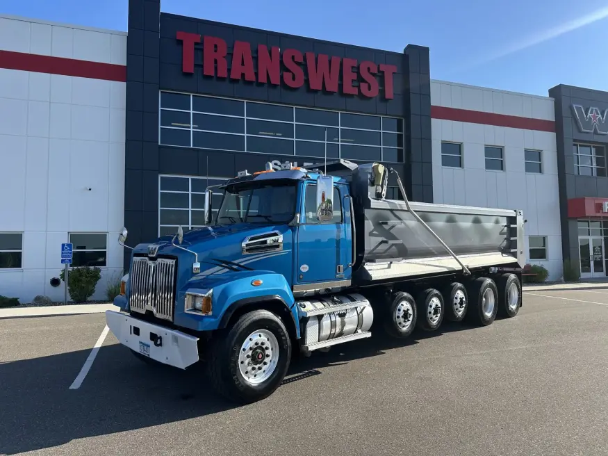 2021 Western Star 4700 | Photo 1 of 14