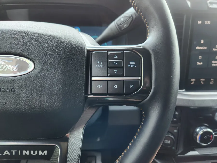 2024 Ford Super Duty F-350 SRW | Photo 26 of 33