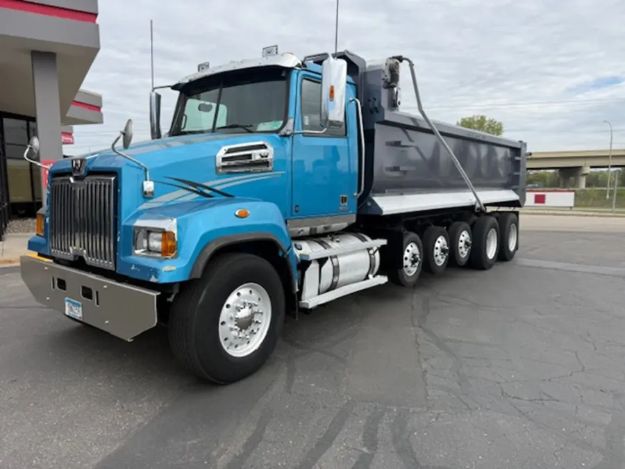 2019 Western Star 4700SF | Photo 2 of 14