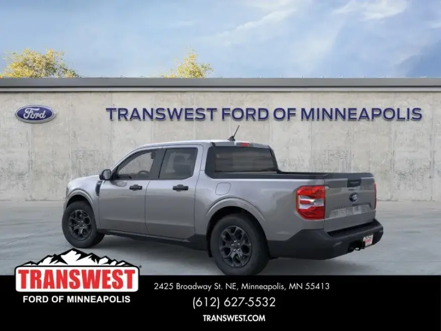 2026 Ford Maverick XLT | Photo 3 of 24