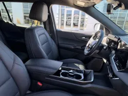 2025 Chevrolet Equinox AWD LT | Thumbnail Photo 12 of 20