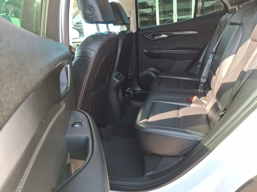 2024 Buick Envision Preferred | Photo 9 of 20