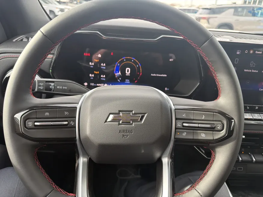 2026 Chevrolet Colorado 4WD Z71 | Photo 17 of 19