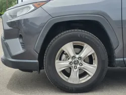 2020 Toyota RAV4 XLE | Thumbnail Photo 8 of 26