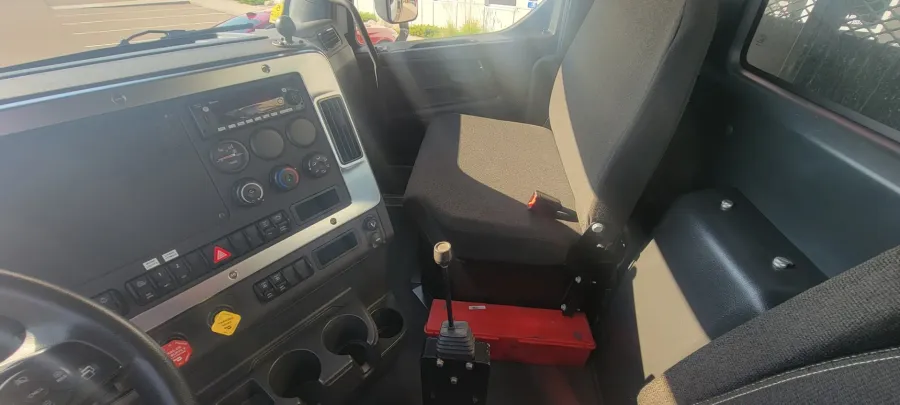 2024 Western Star 47X | Photo 16 of 17