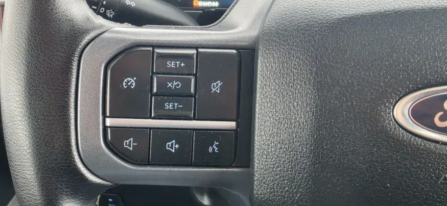 2025 Ford F-250 | Photo 19 of 35