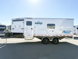 2026 Logan Coach Horse Power | Thumbnail Photo 12 of 21