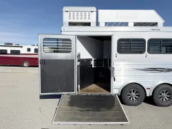 2021 Logan Coach Select 812 3HLQ | Thumbnail Photo 13 of 27