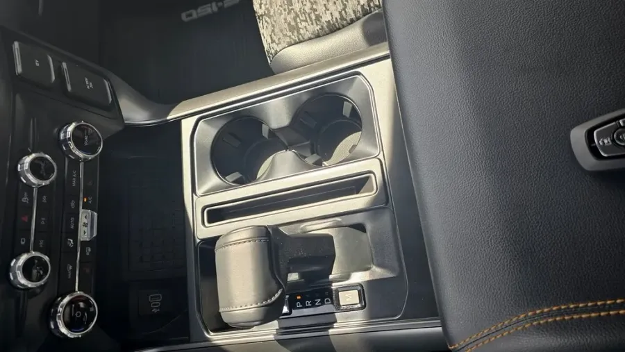 2025 Ford F-150 | Photo 13 of 30