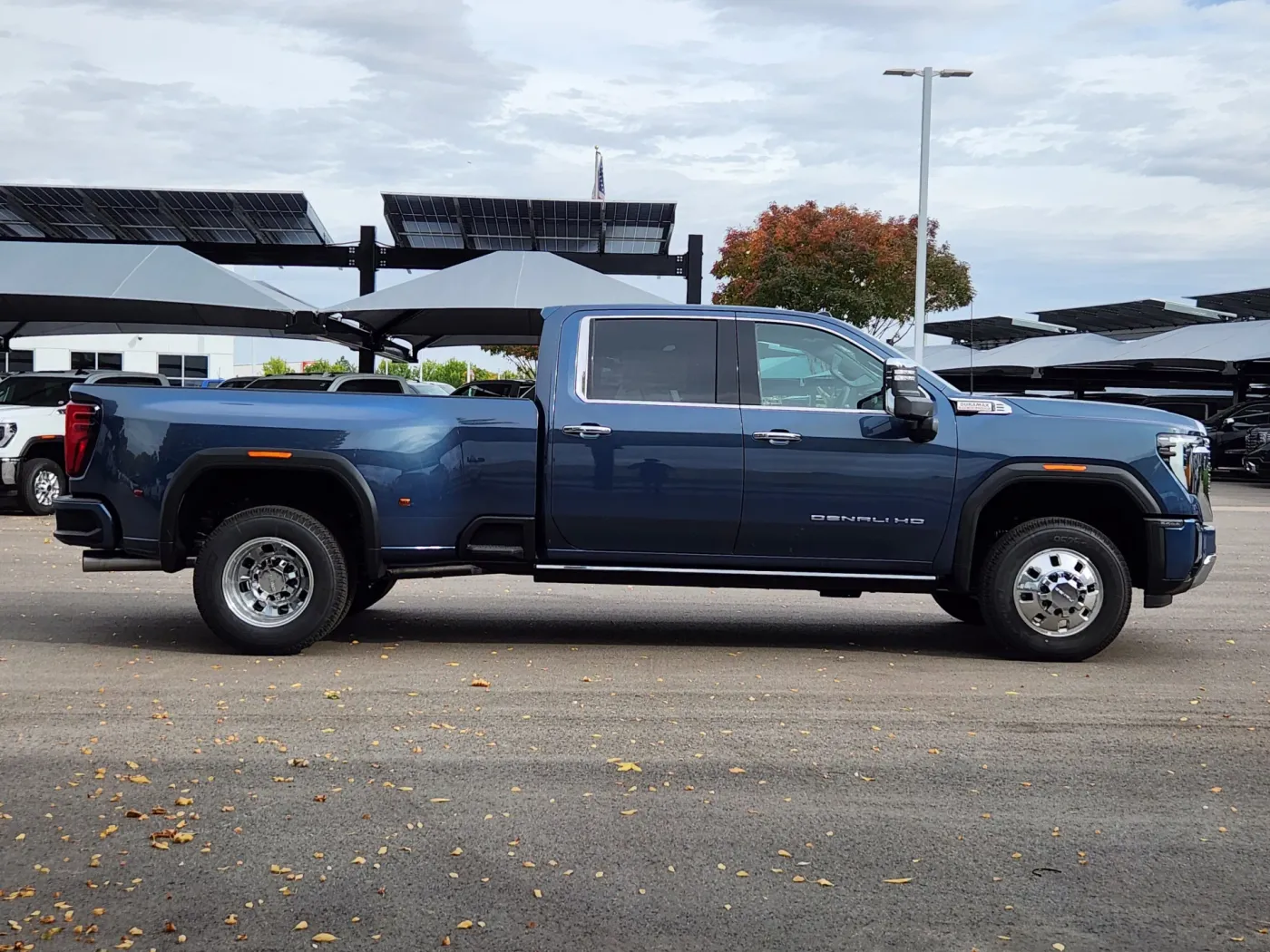 2026 GMC Sierra 3500HD Denali | Photo 2 of 32