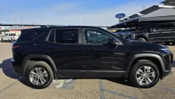 2025 Chevrolet Equinox | Thumbnail Photo 4 of 30