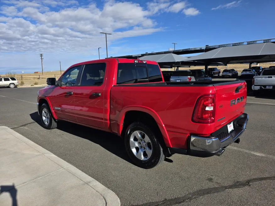 2025 RAM 1500 Big Horn | Photo 10 of 34