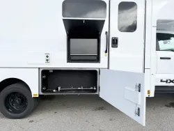 2026 Renegade Veracruz 30 VRM | Thumbnail Photo 21 of 24