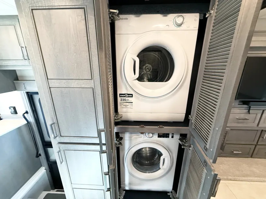 2026 Renegade XL 45 DBM | Photo 14 of 31