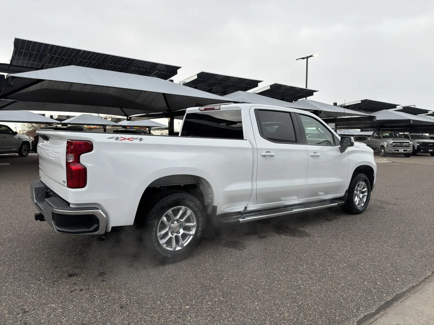 2026 Chevrolet Silverado 1500 LT | Photo 4 of 20