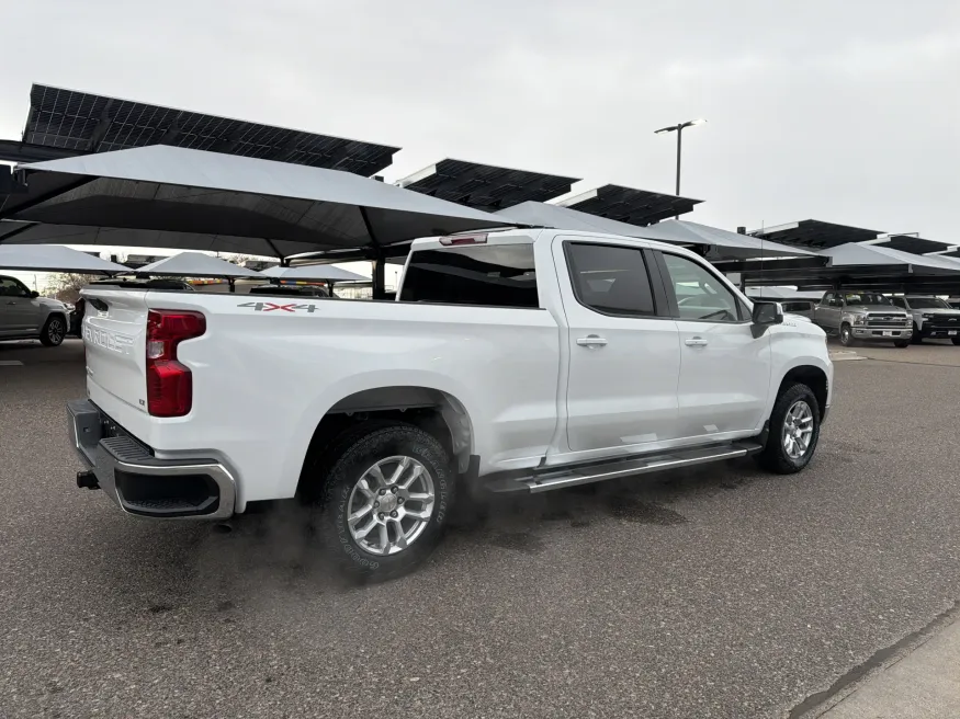 2026 Chevrolet Silverado 1500 LT | Photo 4 of 20