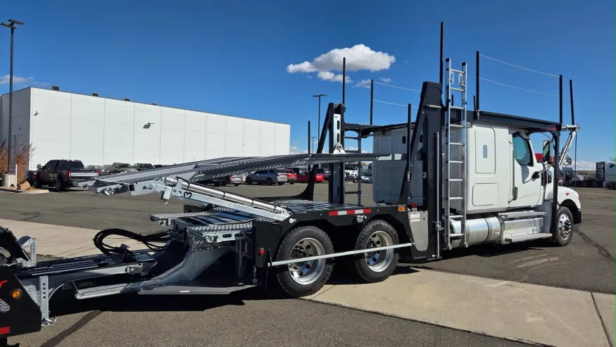 2025 Western Star 49X | Photo 23 of 44