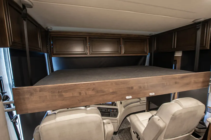 2024 Newmar Kountry Star 3709 | Photo 13 of 25