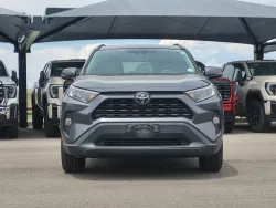 2020 Toyota RAV4 XLE | Thumbnail Photo 1 of 26