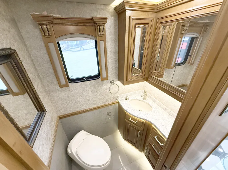 2017 Entegra Coach Cornerstone 45B | Photo 12 of 31