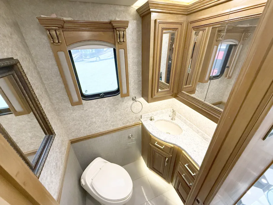 2017 Entegra Coach Cornerstone 45B | Photo 12 of 31