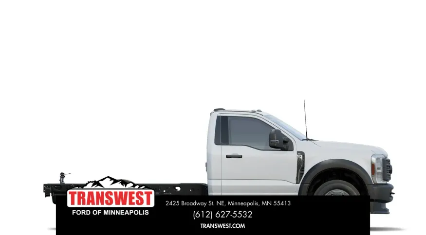 2025 Ford Super Duty F-600 | Photo 5 of 8