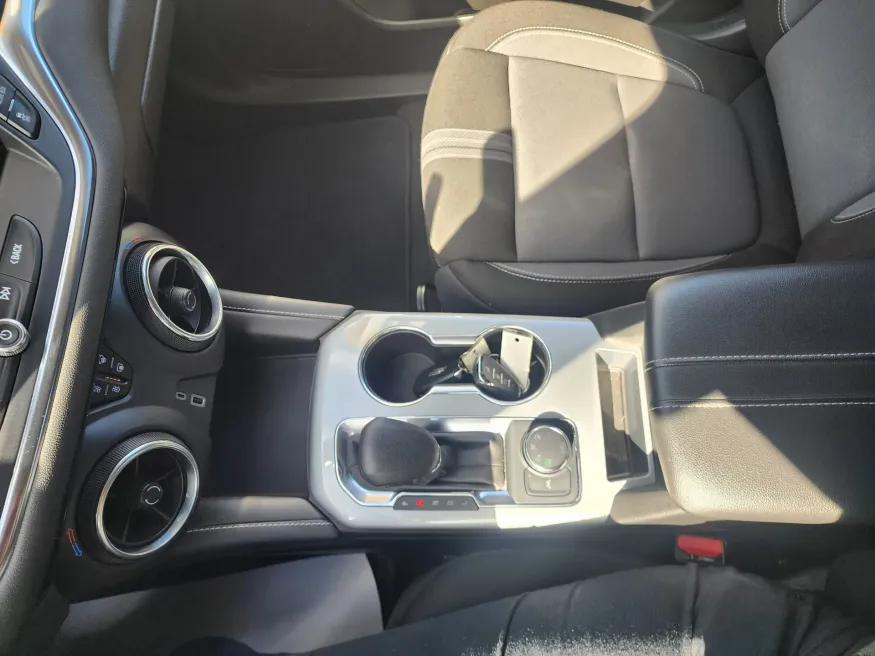 2023 Chevrolet Blazer LT | Photo 22 of 24