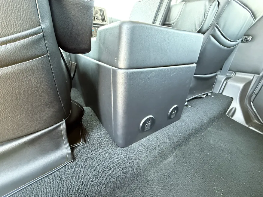 2025 Freightliner M2 106 Plus Summit Hauler | Photo 13 of 25