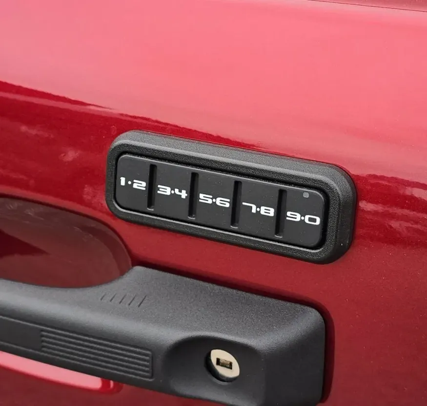 2025 Ford Bronco Sport | Photo 11 of 32