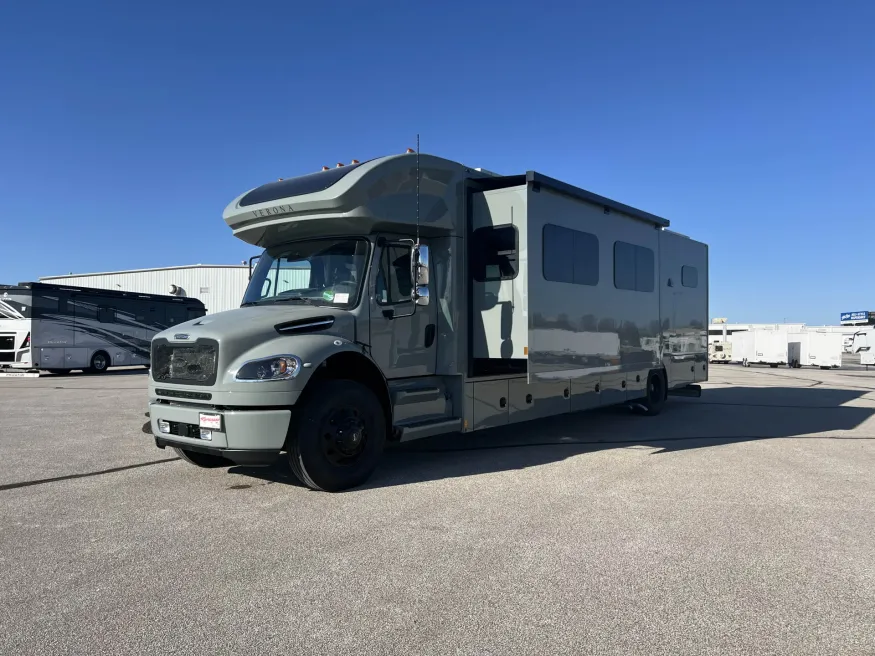 2026 Renegade Verona 40VBH | Photo 9 of 28