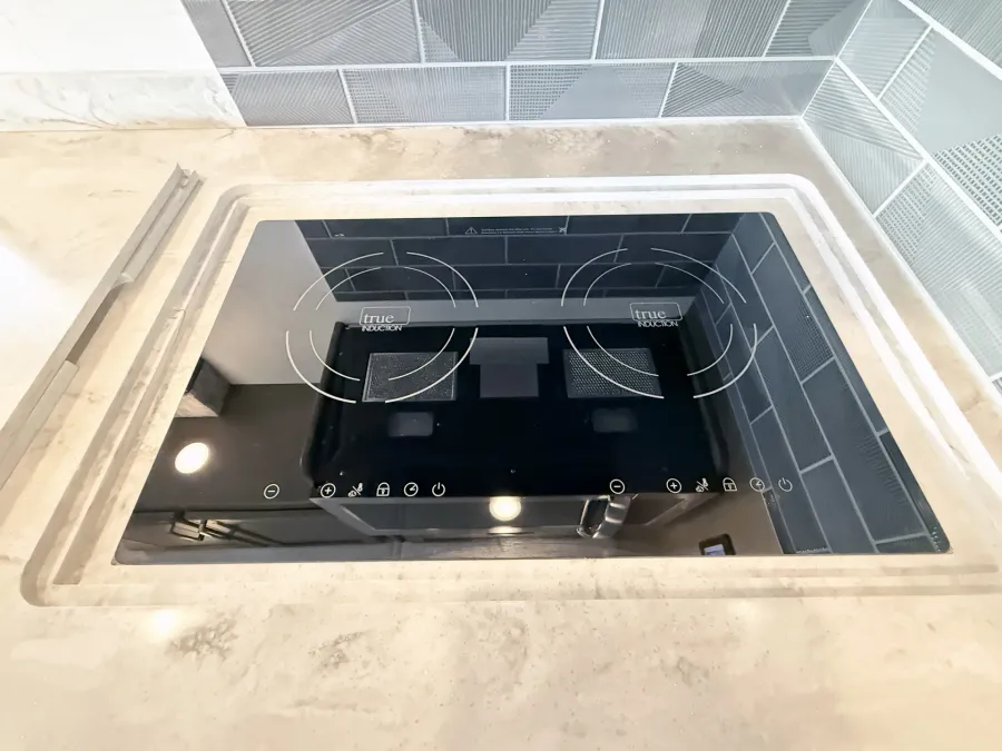 2026 Renegade Verona 40VBH | Photo 11 of 30