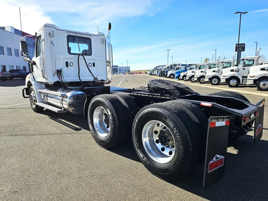 2025 Western Star 47X | Photo 7 of 14