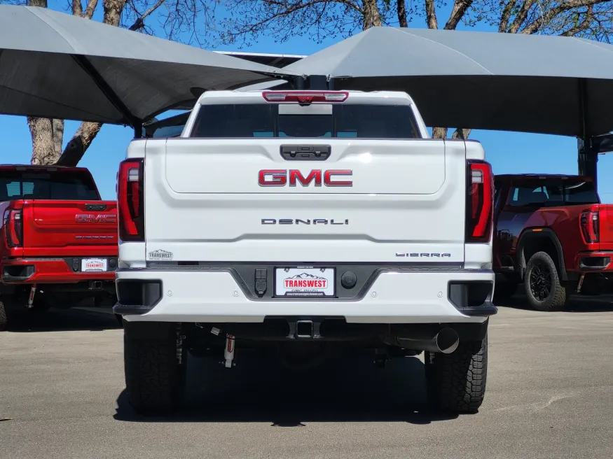 2026 GMC Sierra 2500HD Denali | Photo 5 of 25