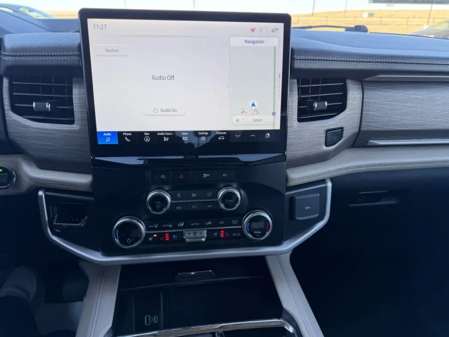 2024 Ford Expedition Max Limited | Photo 20 of 25