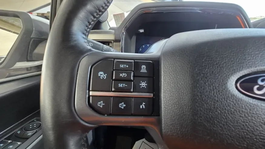 2024 Ford F-150 | Photo 17 of 31