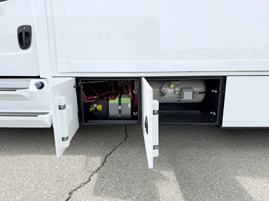 2026 Renegade Valencia 39RB | Photo 30 of 29