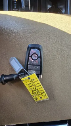 2023 Ford F-150 | Thumbnail Photo 25 of 33