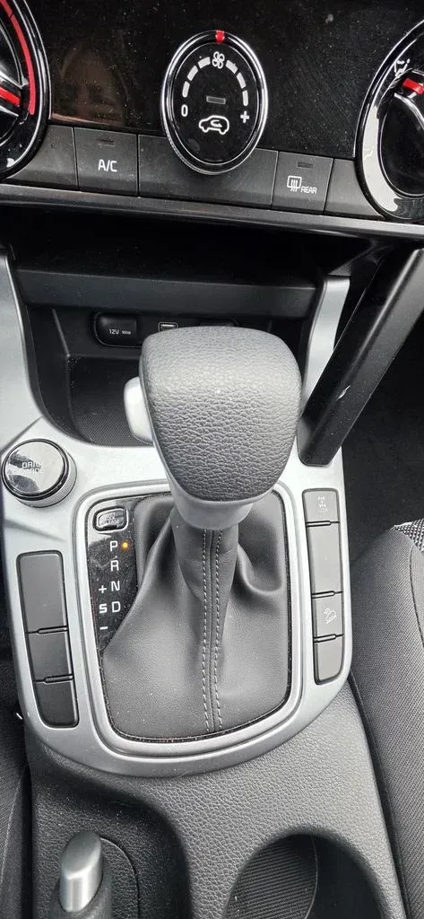 2026 Kia Seltos | Photo 21 of 27