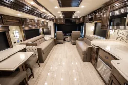 2019 Newmar Dutch Star 4369 | Thumbnail Photo 13 of 31
